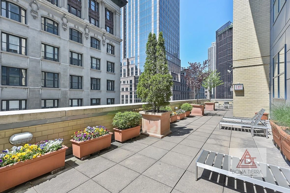 Outdoor at Unit 45D at 425 5th Avenue