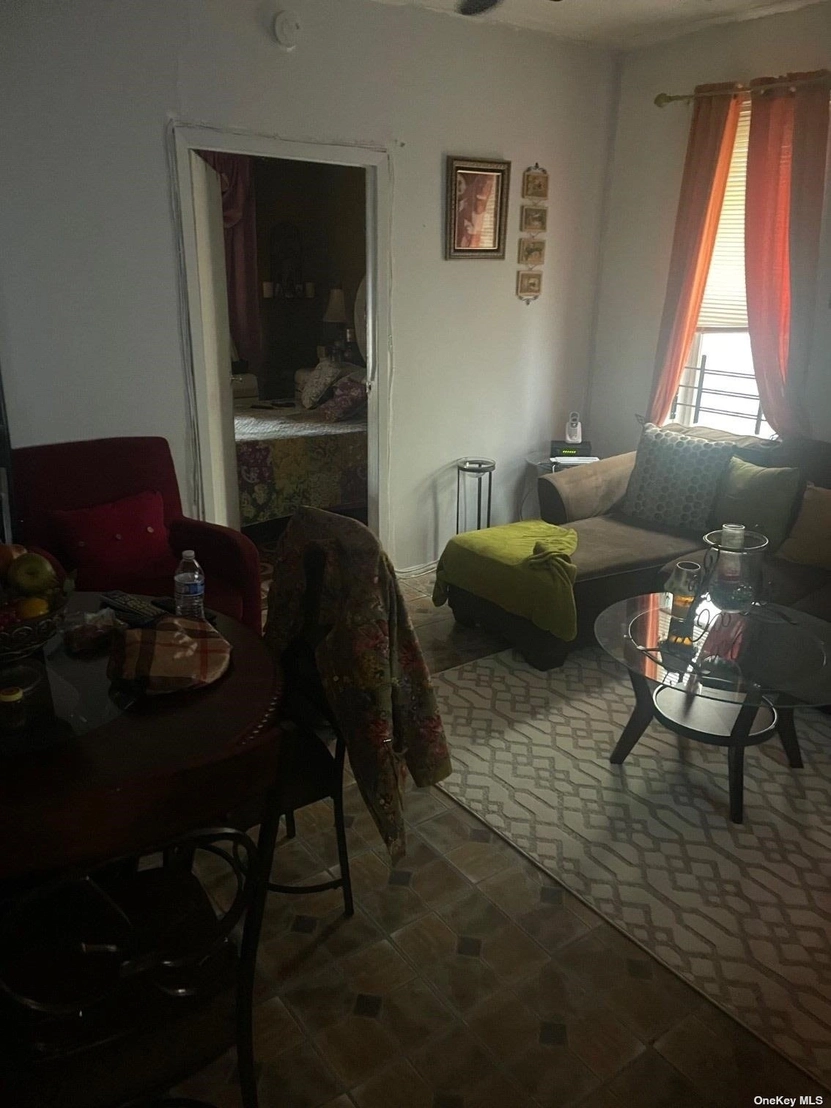 Livingroom at 1039 Lowell Street