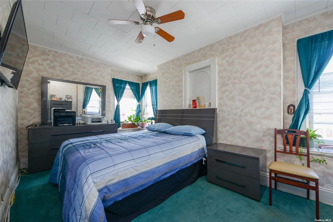 Bedroom at 88-31 198 Street