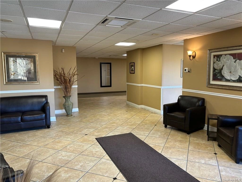 Lobby at Unit 3M at 560 Halstead Avenue