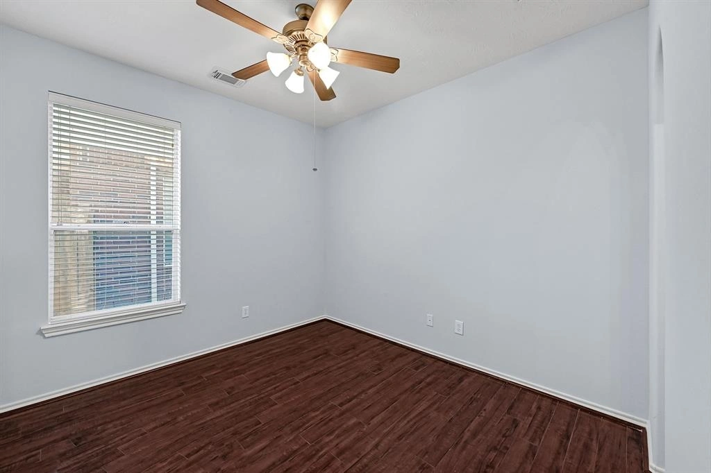 Empty Room at 6803 Chester Oak Drive