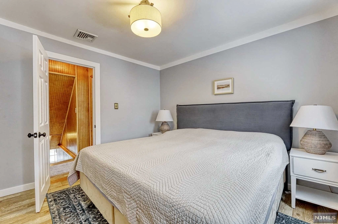 Bedroom at 87 East Woodcliff Avenue