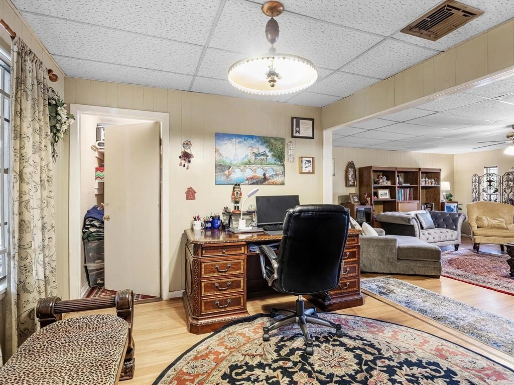 Livingroom at 6317 Scribner Road