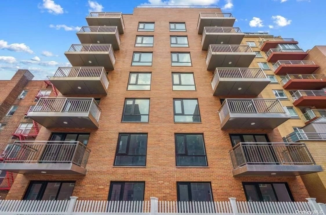 Outdoor, Streetview at Unit 5C at 143-16 41st Avenue