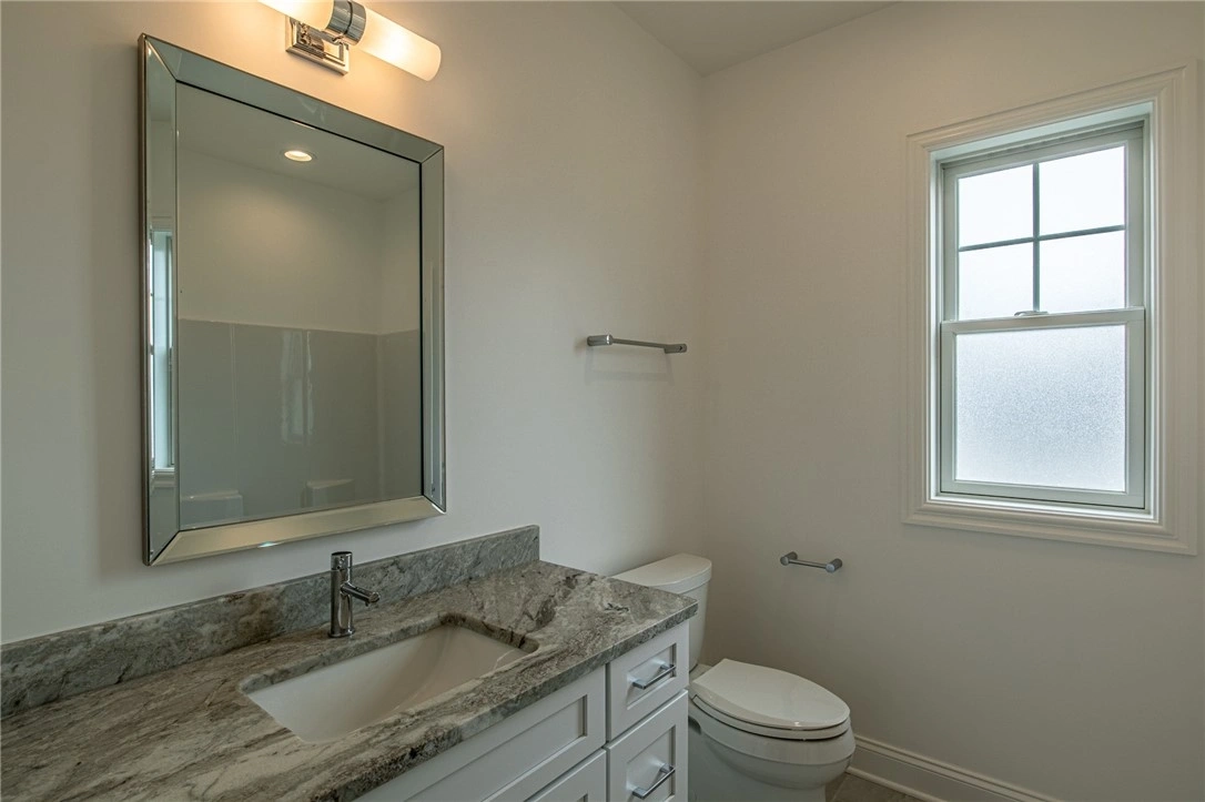 Photo of 33 2nd Street
