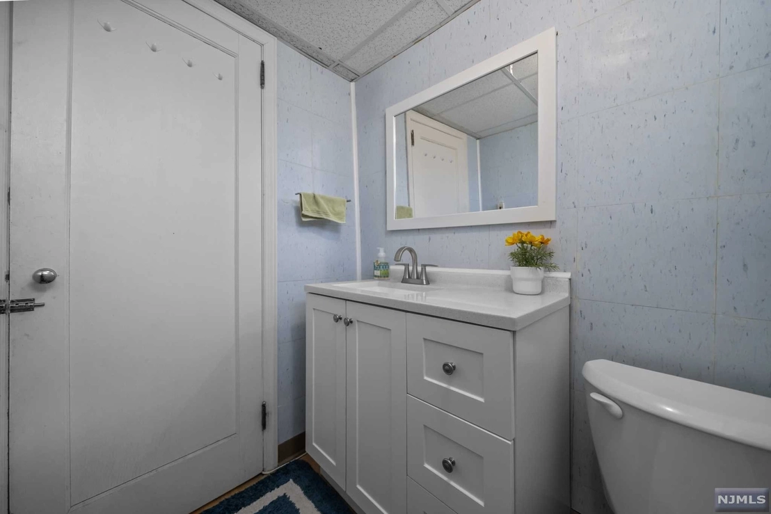 Bathroom at 595 Knickerbocker Road