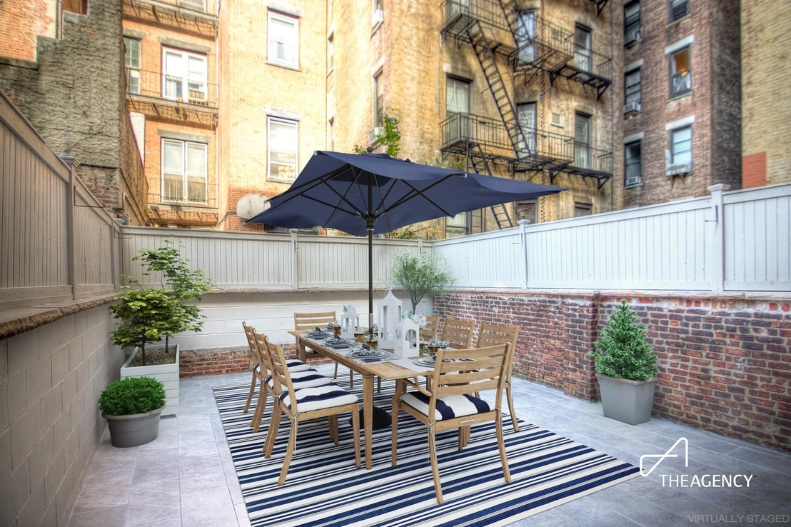 Outdoor at 259 W 90th Street