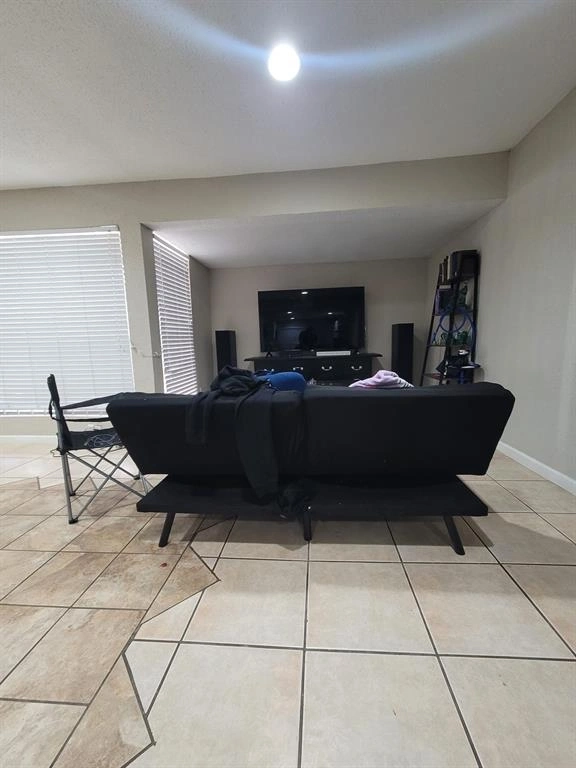 Livingroom at Unit 1087 at 781 Country Place Drive