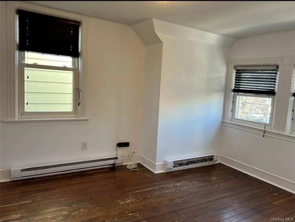 Empty Room at 1540 Silver Street
