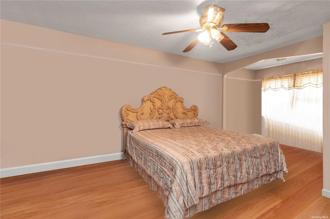 Bedroom at 169-17 Foch Boulevard