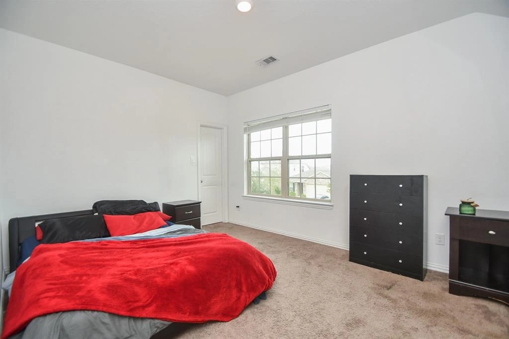Bedroom at 8923 Beacon Mill Drive