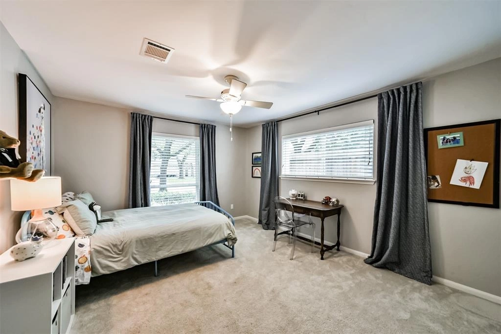 Bedroom at 10211 Meadow Lake Lane