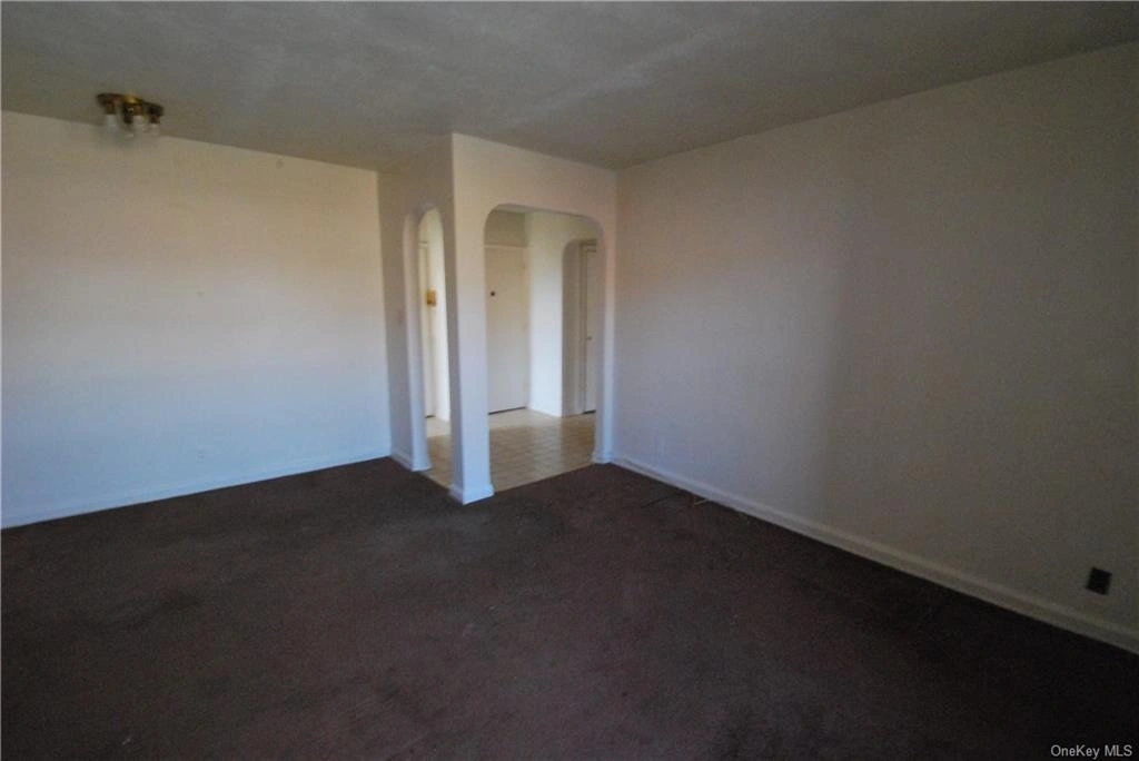 Empty Room at Unit B2 at 338 Richbell Road