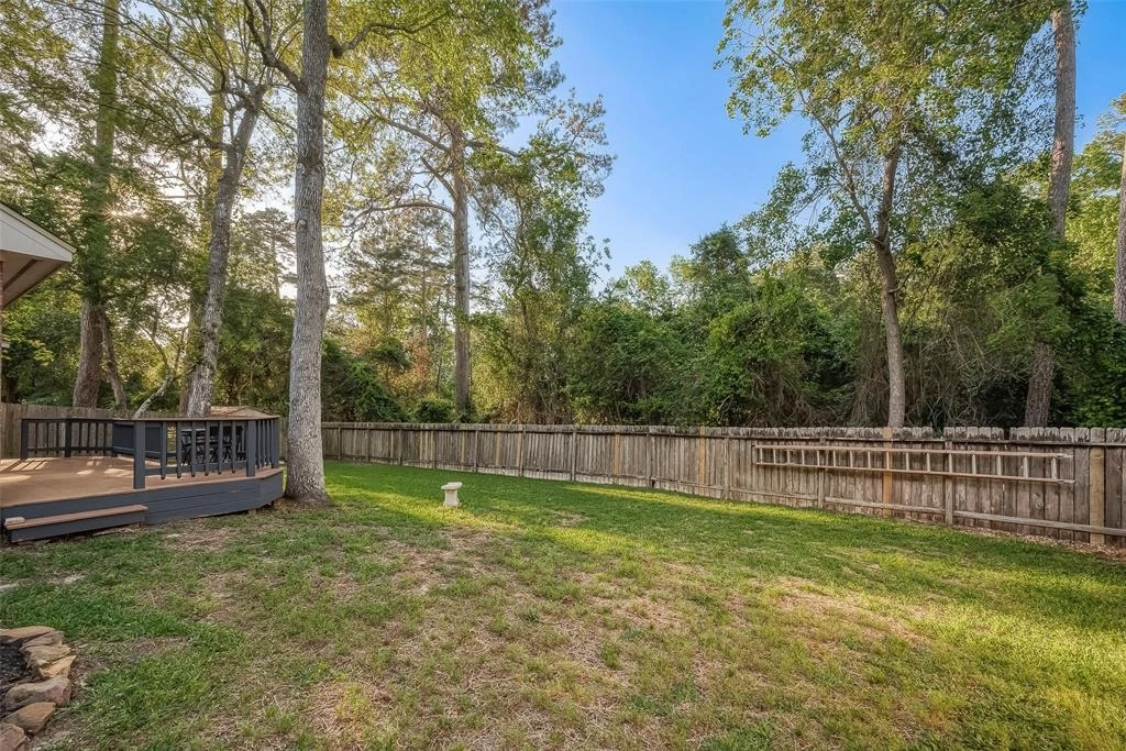 Outdoor at 6619 Emerald Ash Court