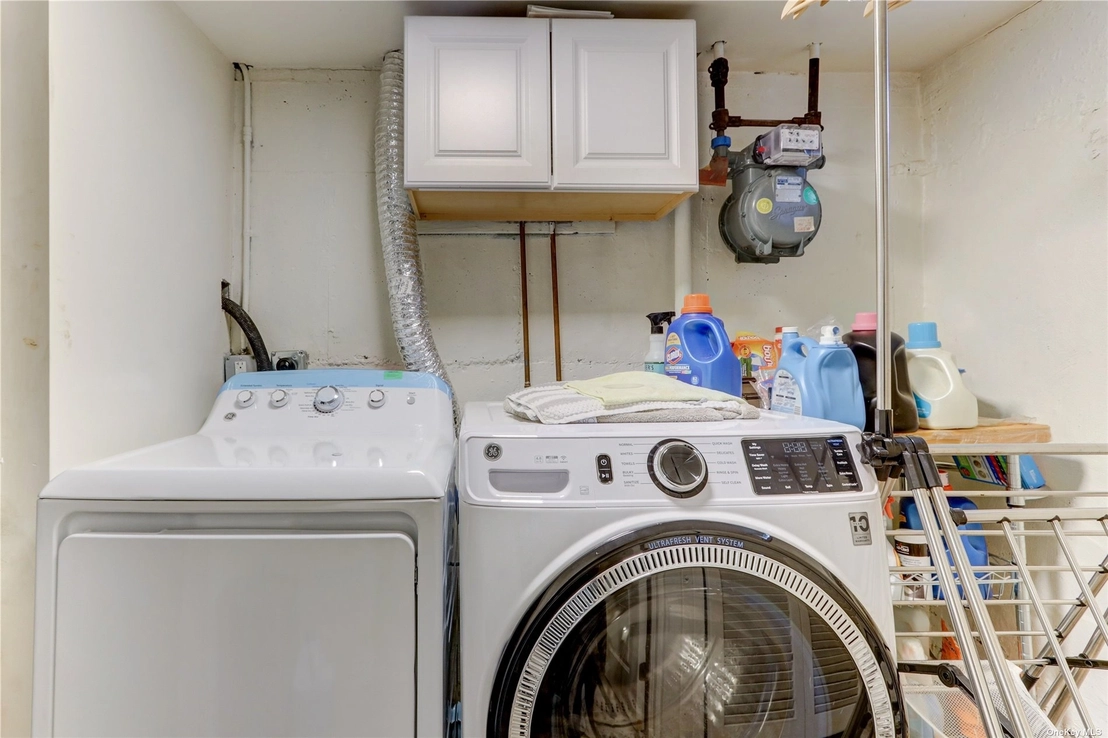 Laundry at 138-20 63rd Ave