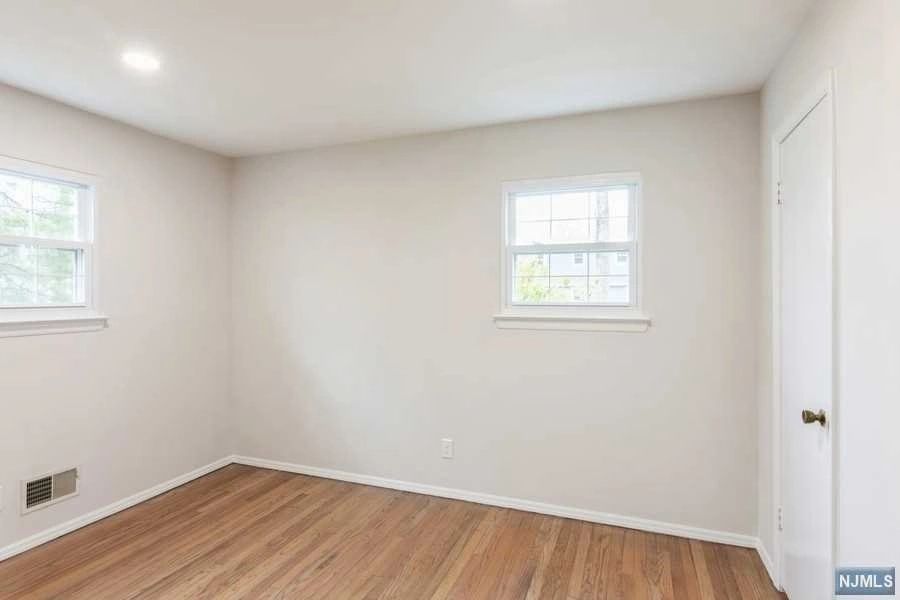 Empty Room at 589 Baker Court