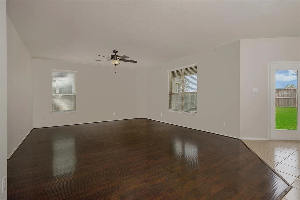 Empty Room at 29551 Monona Terrace Court