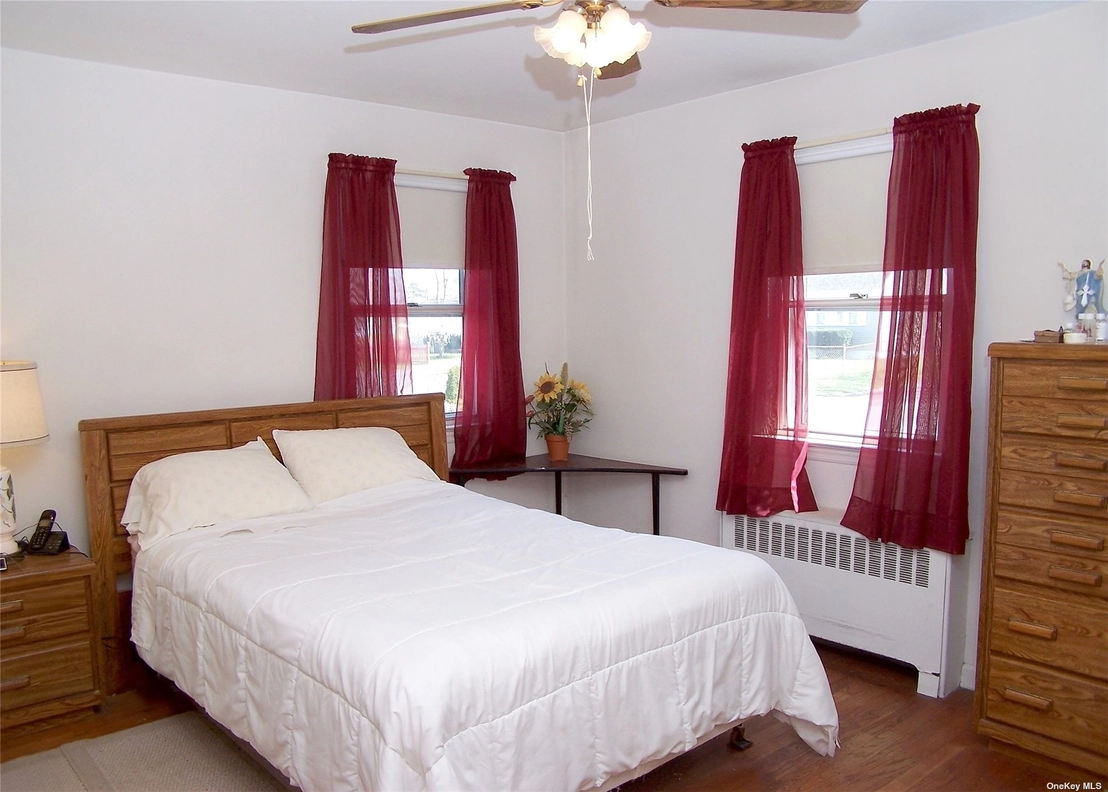 Bedroom at 66 Storey Avenue