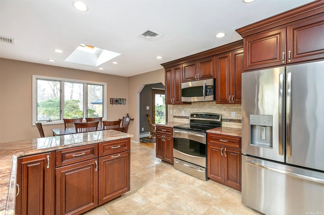 Kitchen at 16 Peppermill Ct