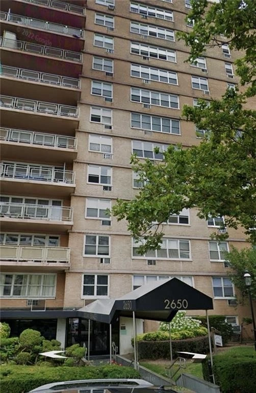 Photo of Unit 12F at 2650 Ocean Parkway