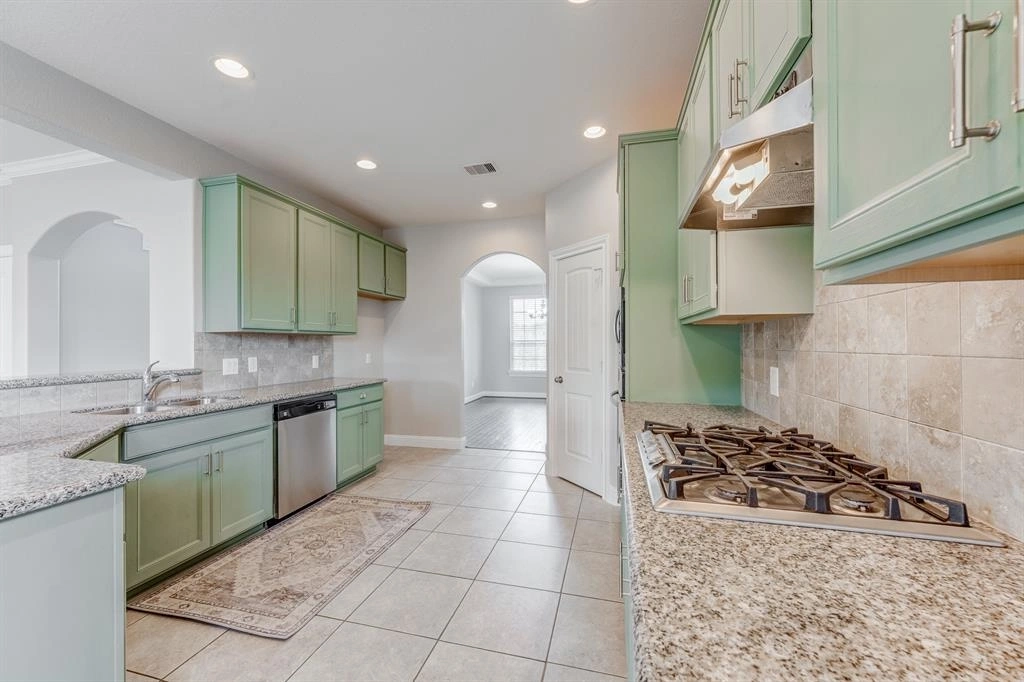 Kitchen at 147 Shadow Springs Trail