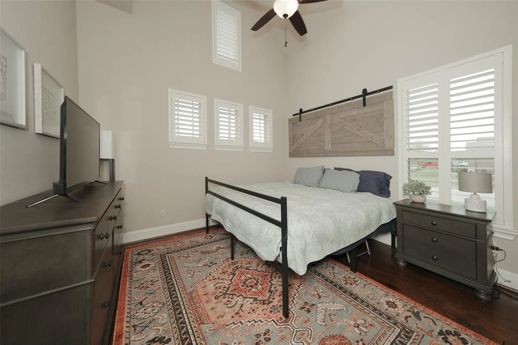 Bedroom at 2987 Terrell Cove Lane