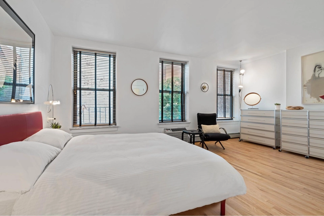 Bedroom at Unit 4 at 728 10TH Avenue