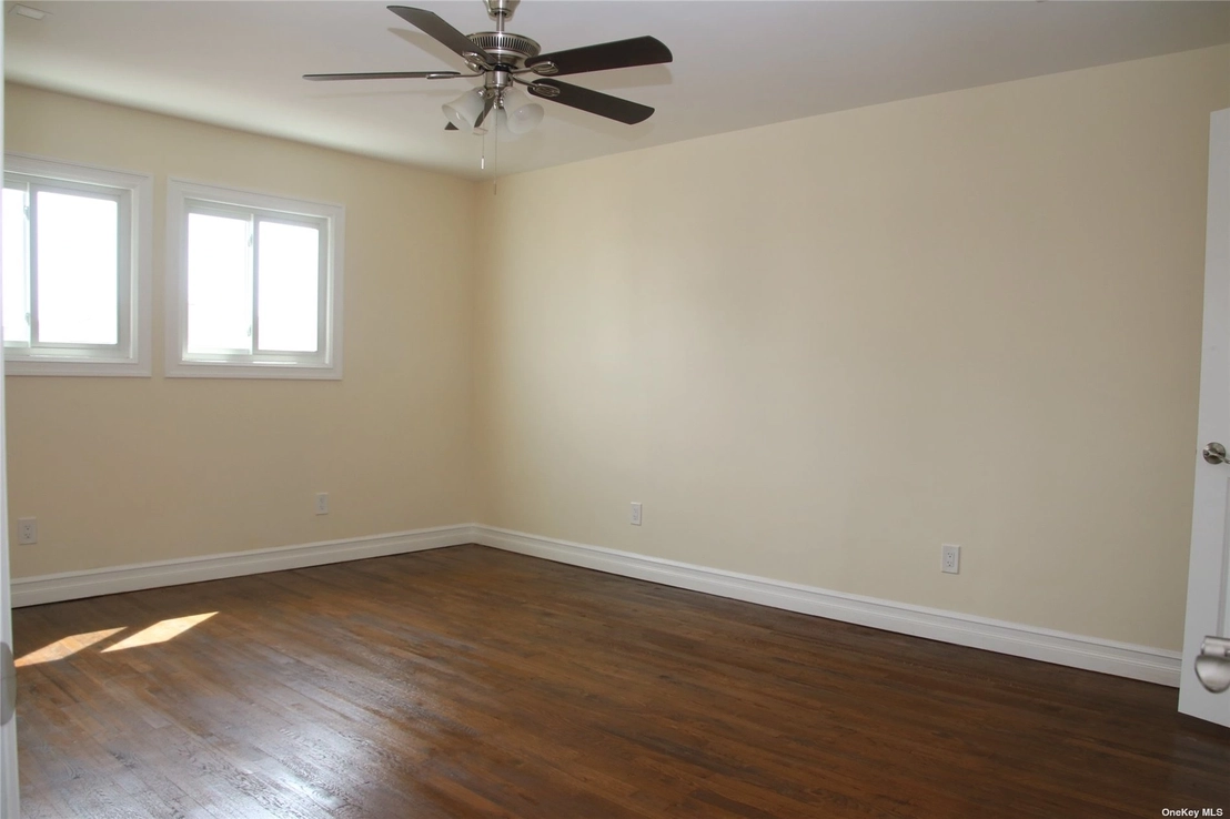 Empty Room at 163-41 83 Street