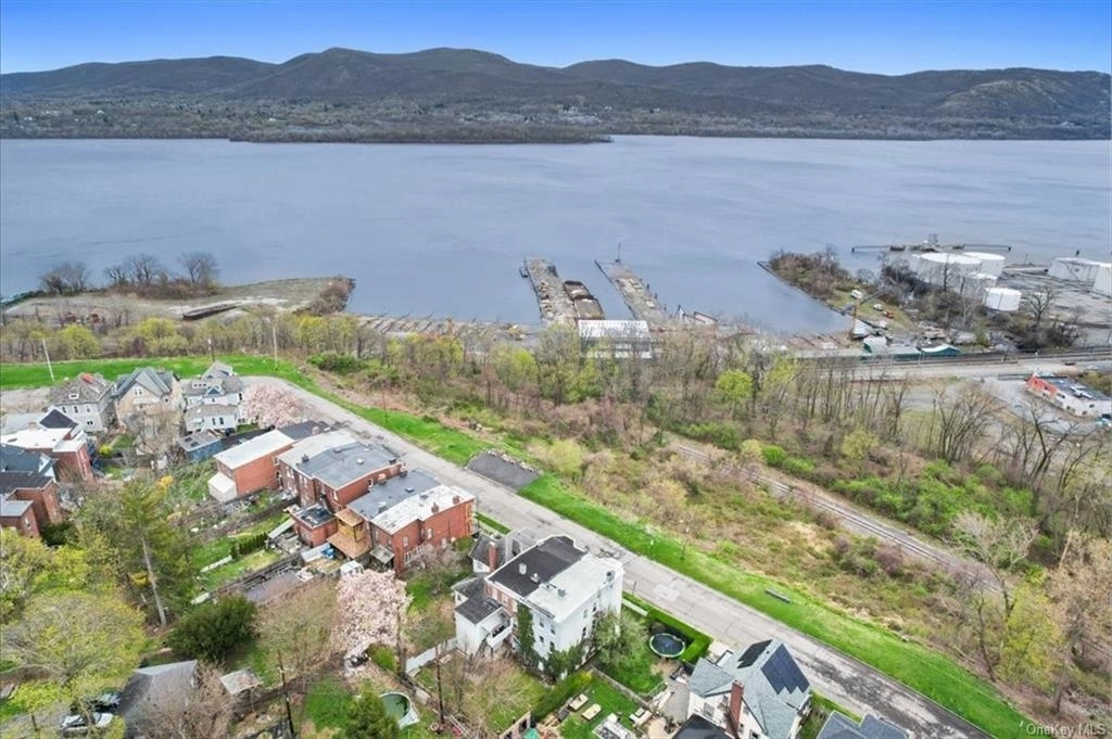 Satellite View, Outdoor at 33 Bay View Terrace