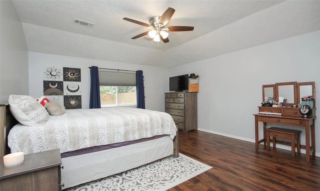 Bedroom at 3034 Rainmont Lane