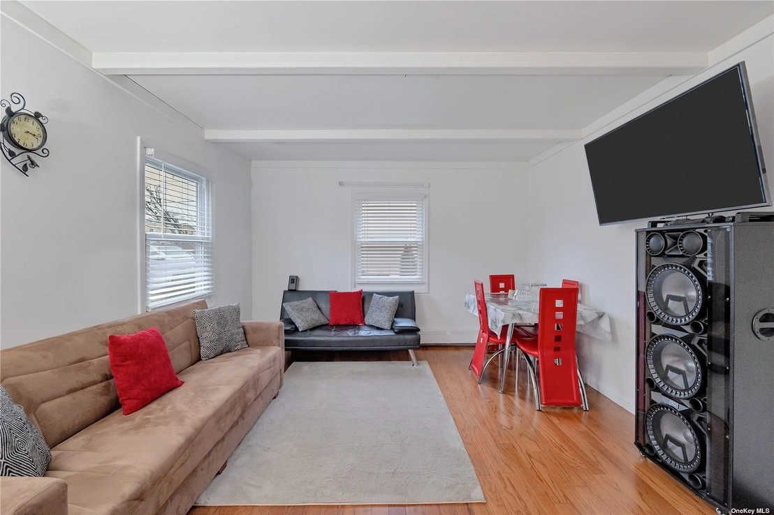 Livingroom at 203 Fairfield Avenue
