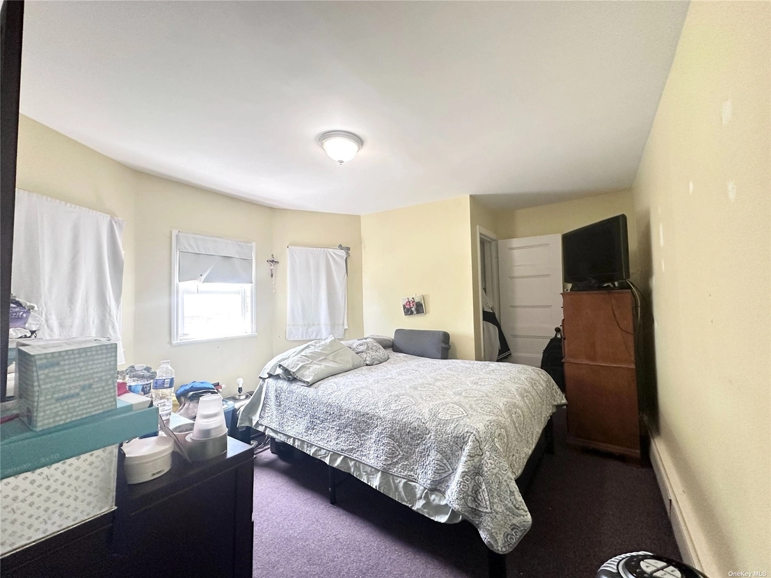 Bedroom at 95-23 97th Avenue