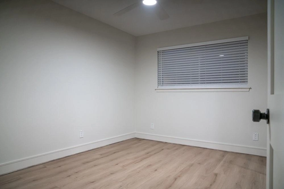 Empty Room at 8931 Pitner Rd
