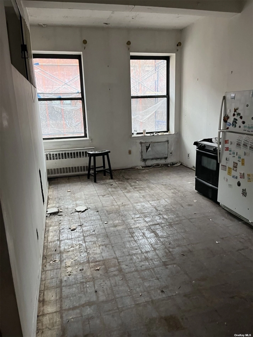 Empty Room at Unit 3B at 150 Joralemon Street