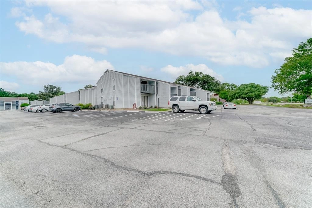 Outdoor, Streetview at Unit 133 at 13151 Walden Road