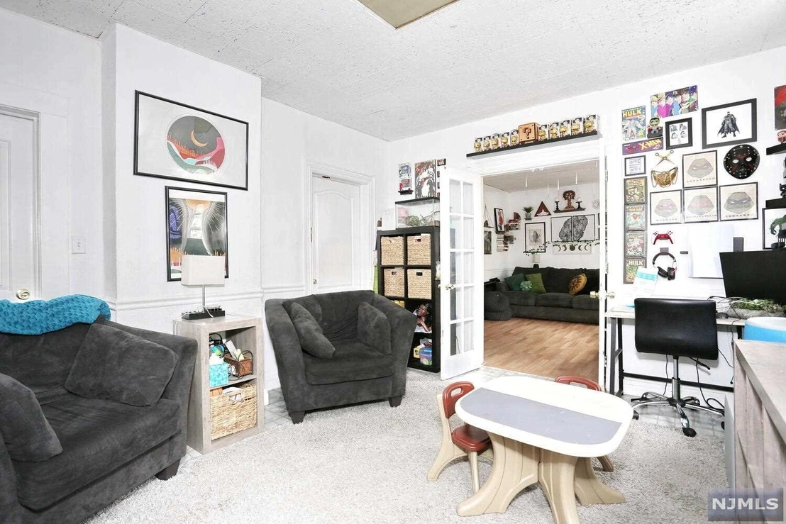 Livingroom at 239 Prospect Avenue