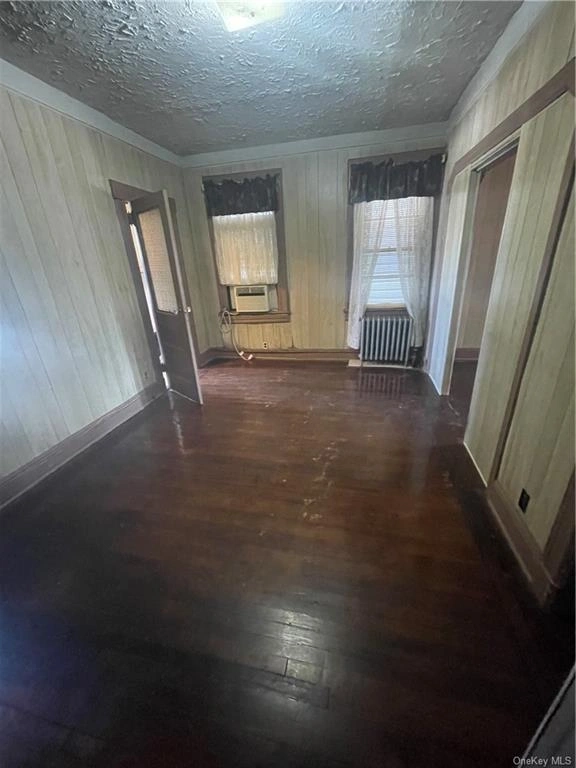 Empty Room at 33-33 107 Street