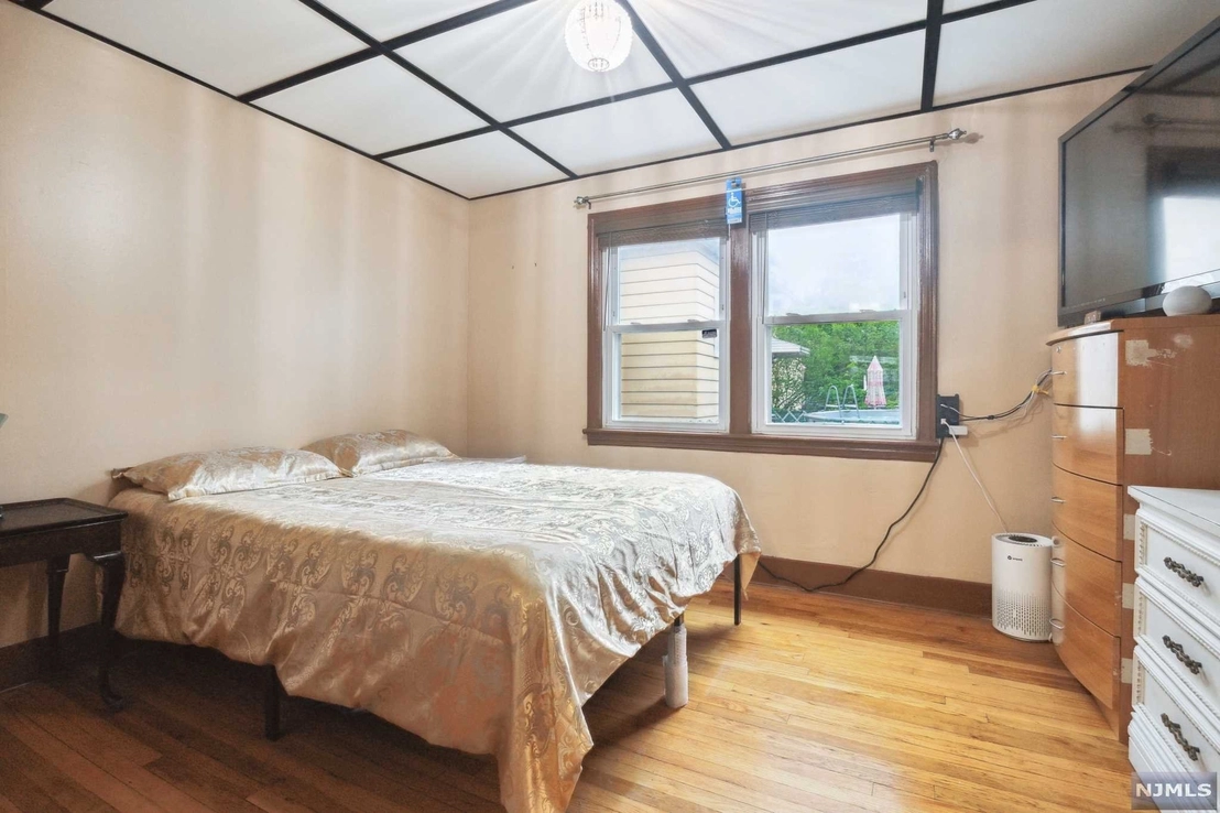 Bedroom at 187 Trenton Avenue