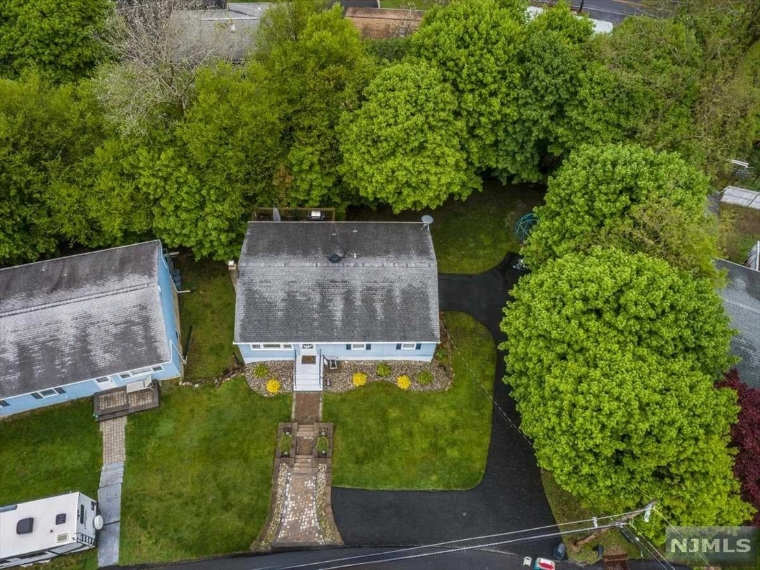 Satellite View, Outdoor at 103 Winding Hill Road