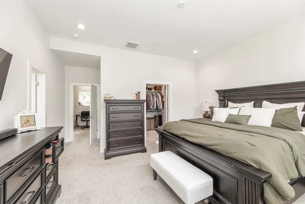 Bedroom at 3354 Pinemont Drive