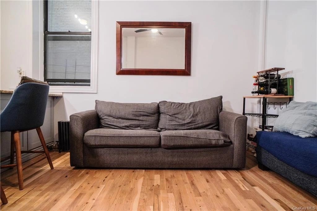 Livingroom at Unit 1C at 371 Fort Washington Avenue