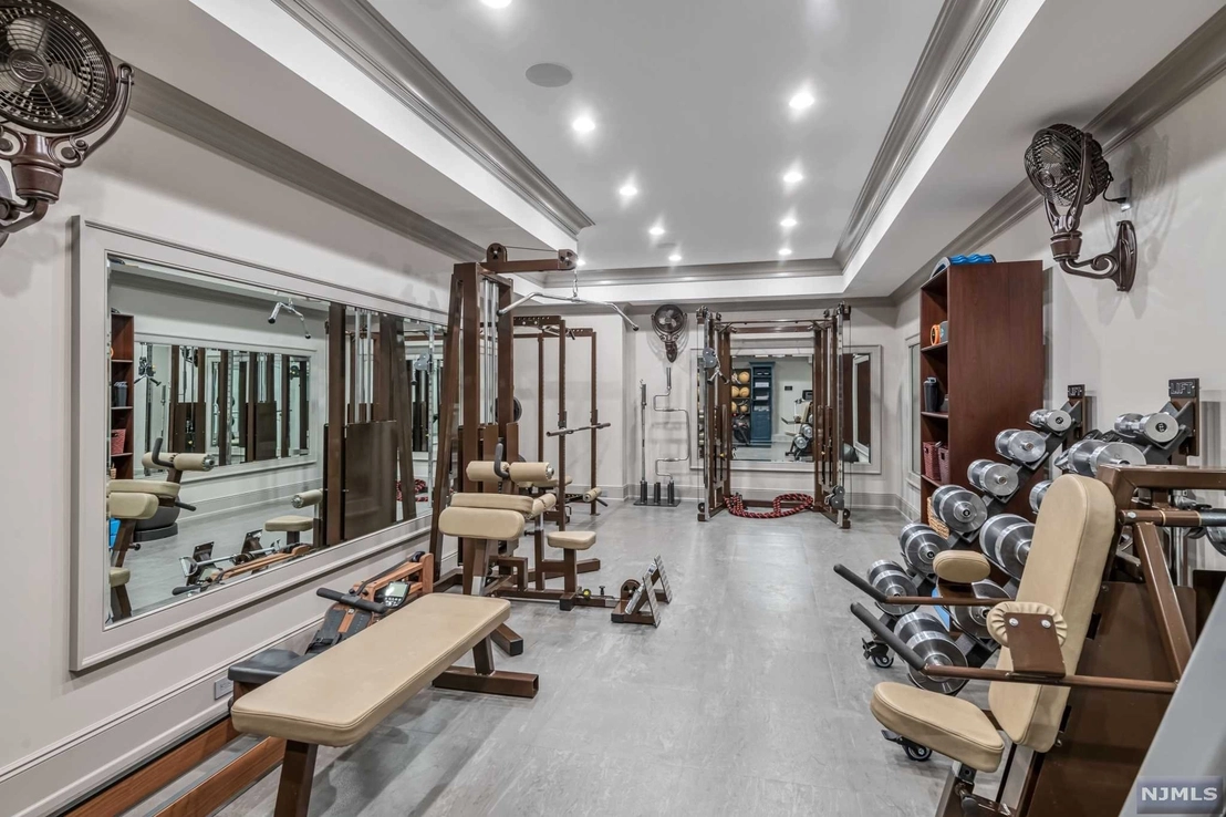 Fitness Center at 210 Heights Road