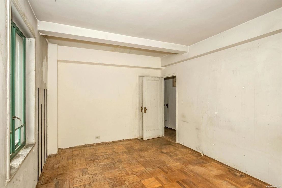 Empty Room at Unit 3G at 1579 Metropolitan Avenue
