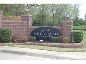 Photo of 2647  E Deerpath  DR