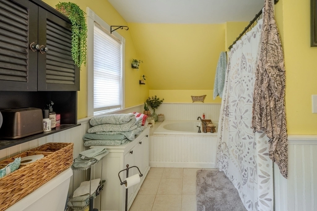 Bathroom at 44 Pine St