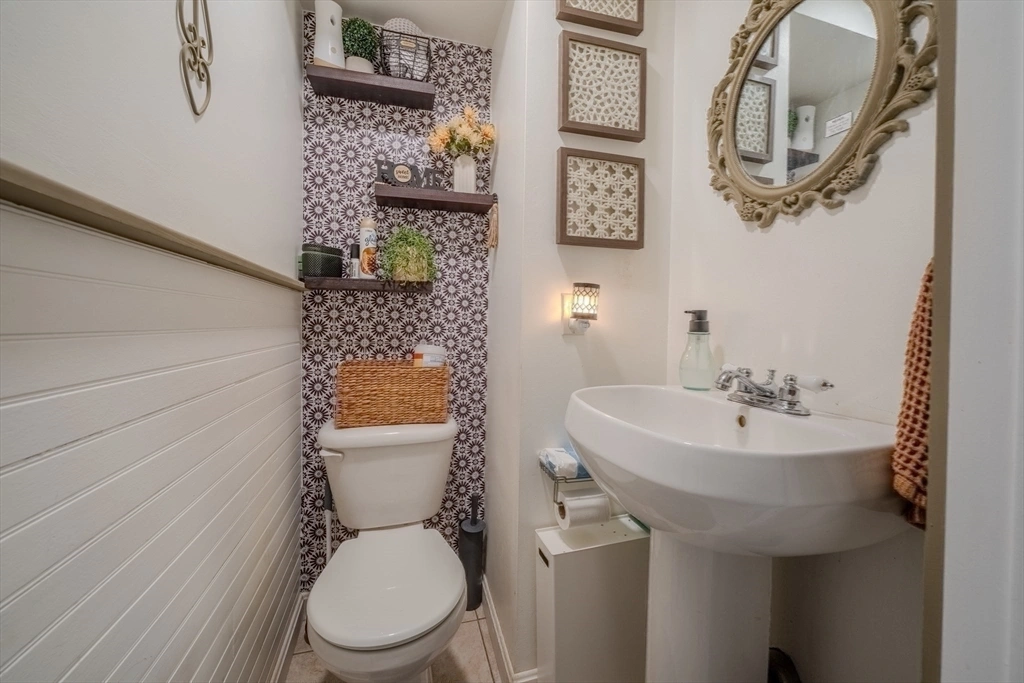 Bathroom at 44 Pine St
