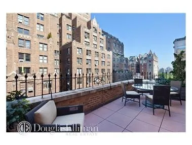Outdoor at Unit 1011 at 27 W 72nd Street