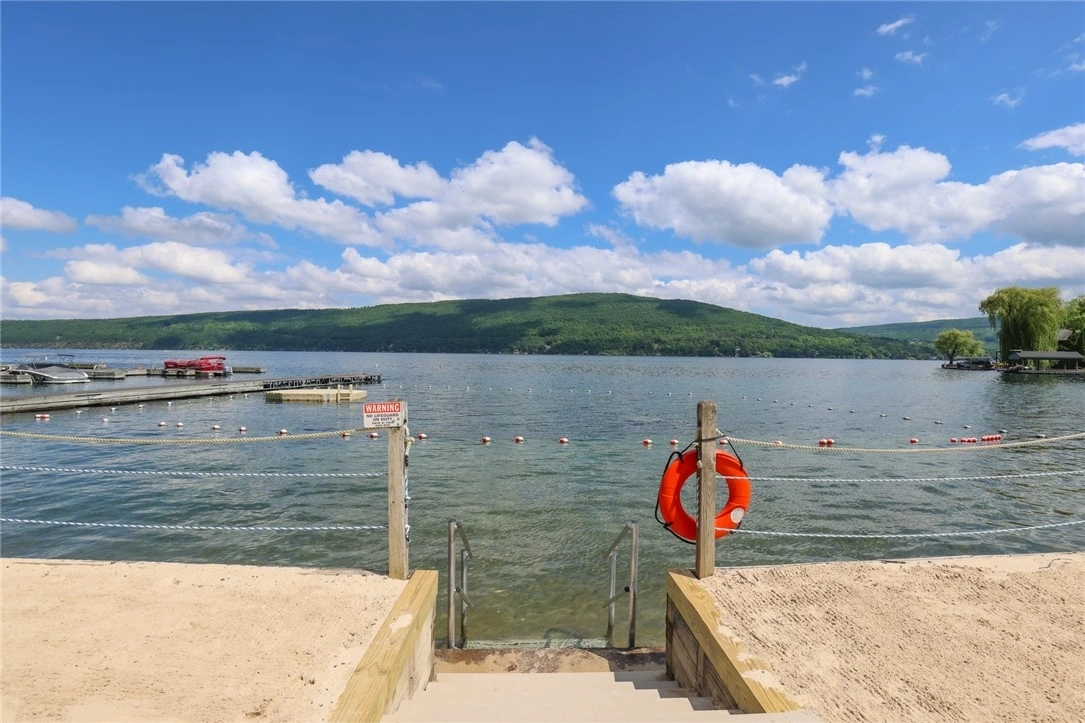 Photo of 105 Cliffside Drive