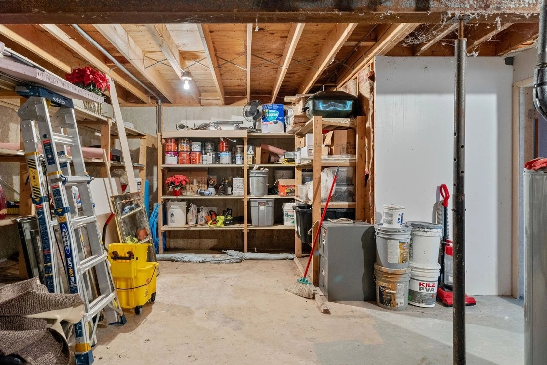 Photo of 944 Powderhouse Road