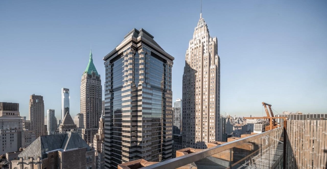 Photo of Unit 22R at 75 Wall Street